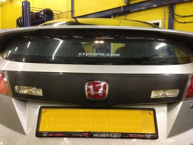 Honda Civic FN2 Carbon Fibre Look Rear Cluster Vinyl Panel